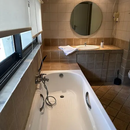 Village - Swimming Pool